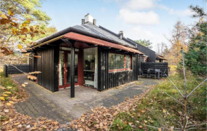2 Bedroom Awesome Home In Grenaa in Grenå
